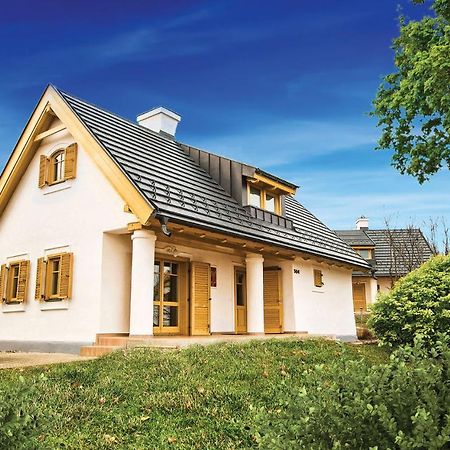 Kolping Holiday Resort Hévíz 外观 照片