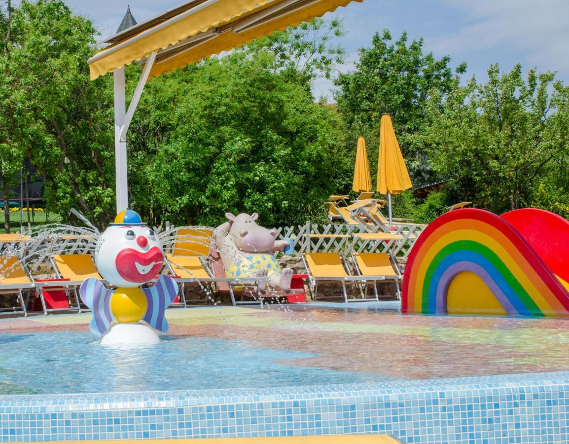 Kolping Holiday Resort Hévíz 外观 照片